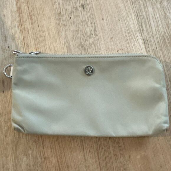 Lululemon beige tan soft wallet large pouch - Picture 1 of 7
